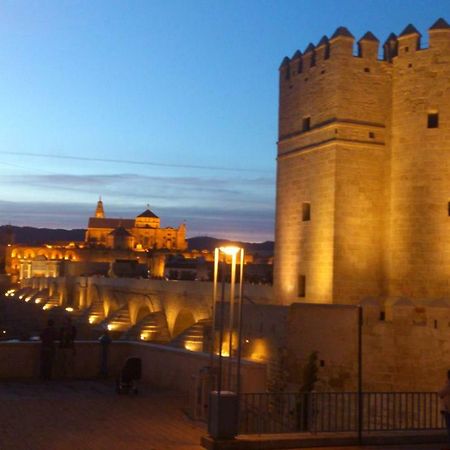 Apartamento Polvora, Junto Al Puente Romano Кордова Экстерьер фото